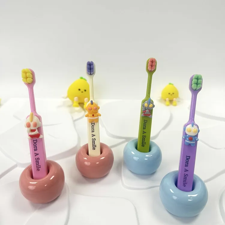 奥特曼儿童软毛牙刷幼儿3-12岁以上专用10岁小孩中大童小学生牙刷