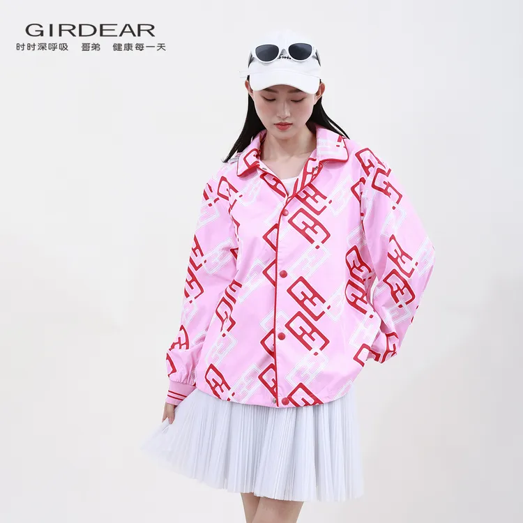 Girdear/哥弟 新款时尚潮流双G字母设计多巴胺光泽防风外套140026