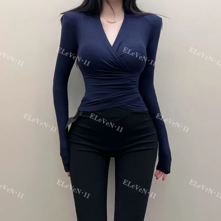 秋冬超显身材!纯欲辣妹性感V领交叉设计长袖T恤女内搭显瘦打底衫