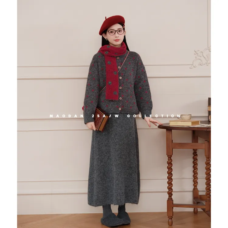 maodan/猫单【红心波动】【羊毛】孕妇套装冬季新品气质毛衣半裙围巾