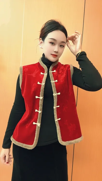 （小曼推荐）9637-新款时尚丝绒国风马甲