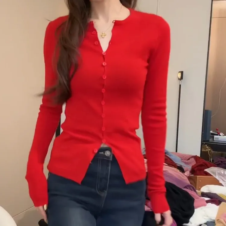 纯欲风纯色针织衫法式修身显瘦显身材毛衣开衫女LK2509101