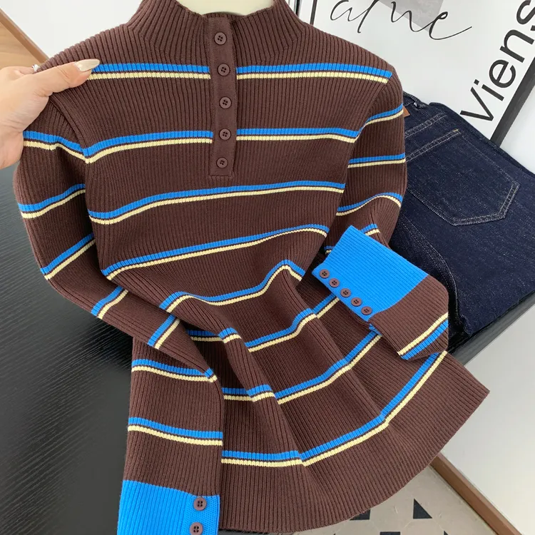 大码遮肚拼色条纹针织衫纽扣上衣女秋冬半高领百搭打底衫减龄毛衣