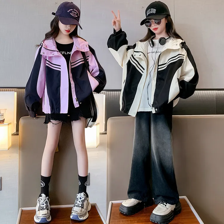 韩国女童加绒外套秋冬新款洋气女大童冬装运动上衣儿童连帽冲锋衣