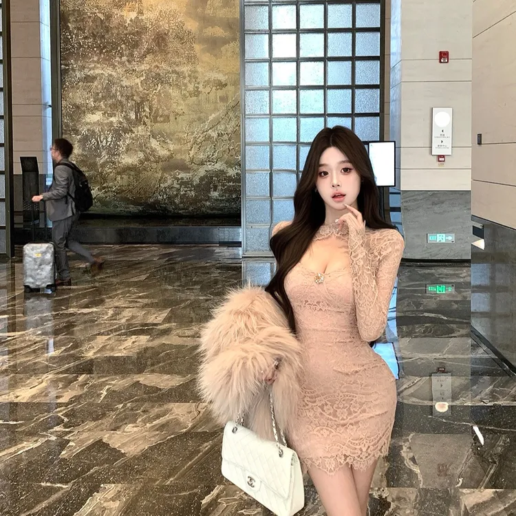 纯欲镂空长袖连衣裙女秋季紧身蕾丝裙子御姐风性感显身材包臀短裙