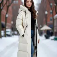 新款白鸭绒修身收腰时尚连帽羽绒服
