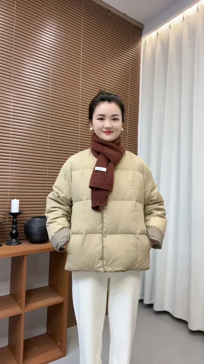 2025新款秋冬女羽绒服甜美短款羽绒内胆单排扣圆领鸭绒外套