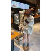 Qiong人手款！秋款敲可爱的豹纹hello kitty猫印花宽松套头卫衣