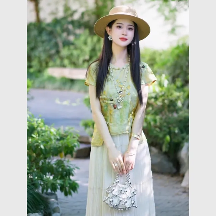拉夏贝尔绿色衬衫中式国风女装2025新款夏薄款高级感巨好看的小衫