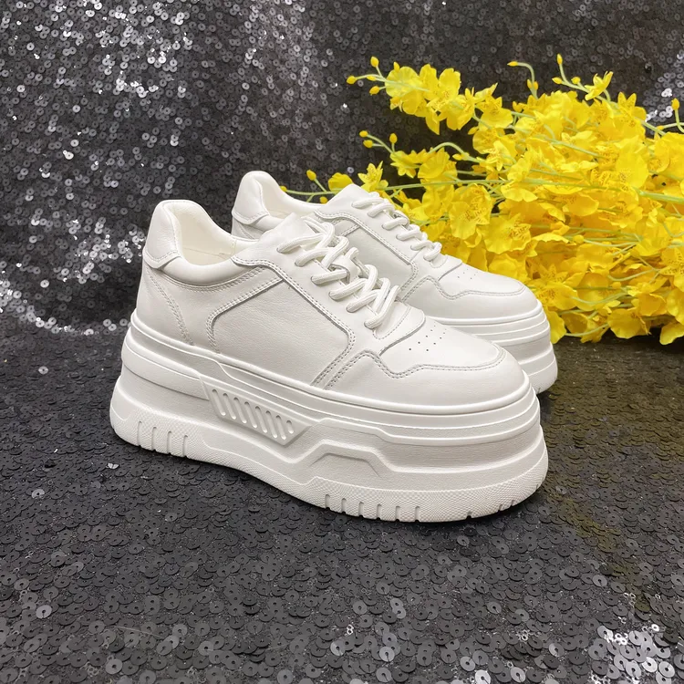 小个子女款松糕小白鞋秋季潮流新款百搭轻便系带增高8CM厚底