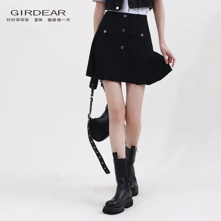 Girdear/哥弟秋季新品多口袋百褶裙俏丽减龄含绵羊毛短裙女120031
