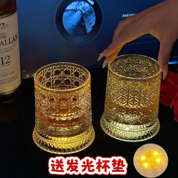 【送发光垫】大容量旋转威士忌酒杯高颜值转转解压洋酒杯玻璃杯