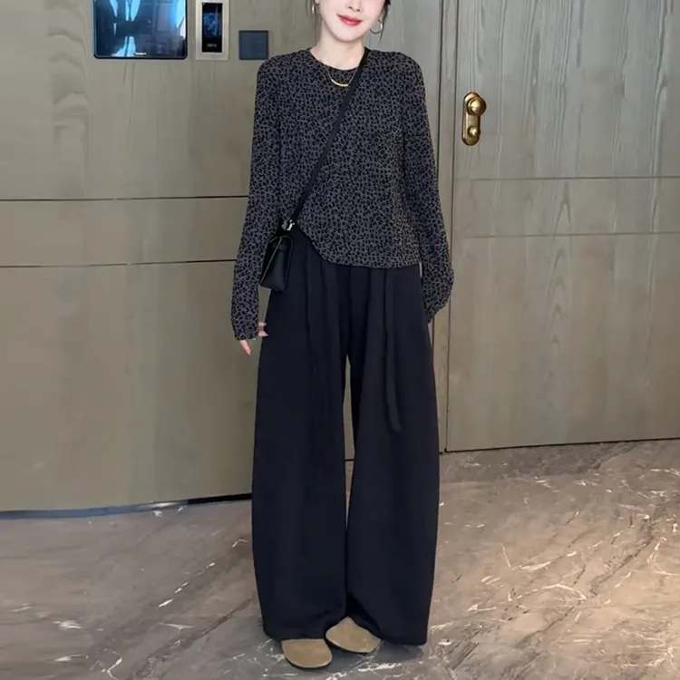 春秋穿搭一整套女韩系慵懒风洋气豹纹T恤+简约休闲阔腿裤两件套