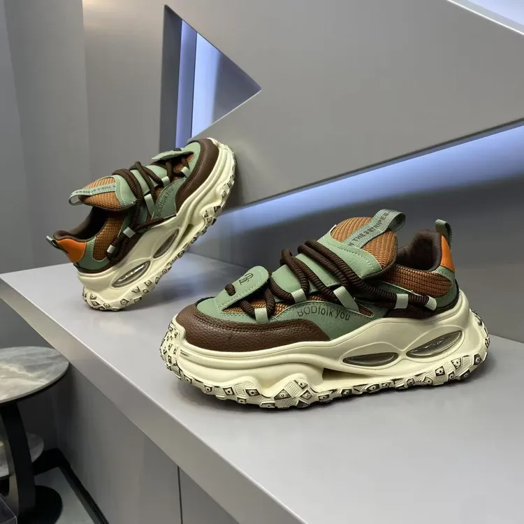 【皮鞋码】早秋新款皮网拼接厚底百搭舒适男士时尚休闲潮鞋潮流款bc