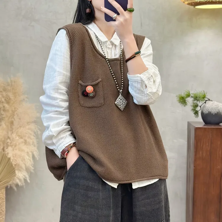 爆款时尚慵懒风条纹女士针织衫高端马甲--2517扣花马甲