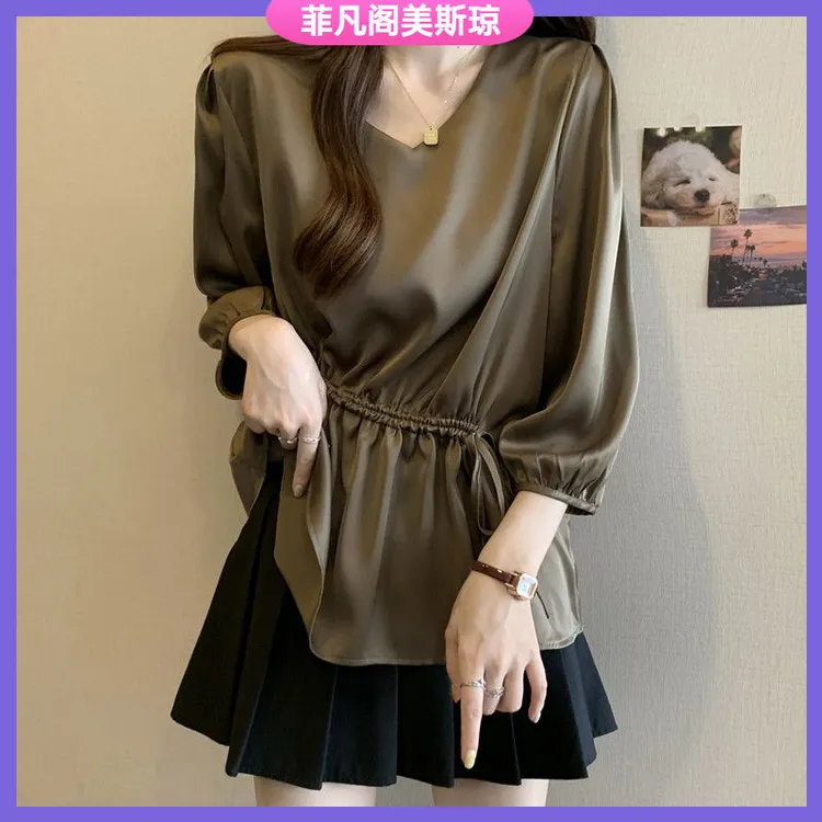 I七分袖V领打底衬衫女夏装大码胖mm显瘦设计感收腰遮肚子上衣l