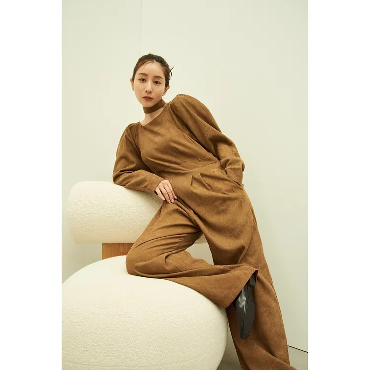 【MonTendre】秋冬新款 松本 明星联名款 灯芯绒连体裤泡泡袖礼服