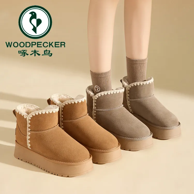 啄木鸟真软皮厚底雪地靴女冬季新款东北加绒加厚面包靴保暖棉鞋子