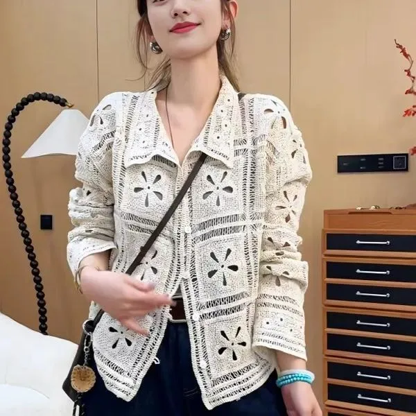 法式长袖镂空针织衫外套上衣外穿高级感复古早秋新款开衫钩花翻领