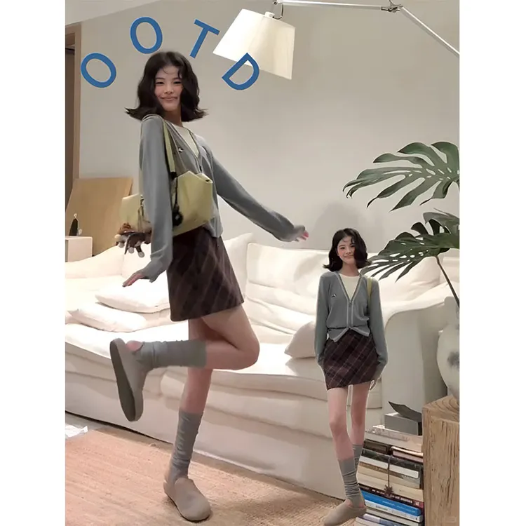 复古假两件学院风针织开衫女秋季2025新款减龄刺绣毛衣显瘦半身裙