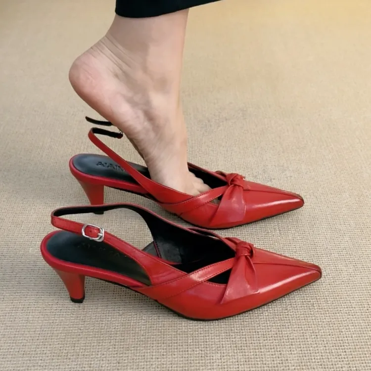 2025年夏季新款法式真皮尖头细跟女鞋蝴蝶结一字带包头高跟女凉鞋