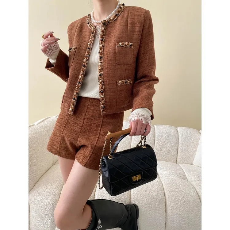 司南早秋新款栗色中古法式小香风外套短裤背心裙三件套洋气小个子