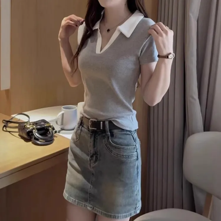 显瘦修身polo领短袖T恤夏季薄款胖MM大码女装设计感翻领正肩上衣
