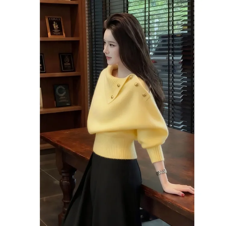 美拉德黄色设计感翻领毛衣女秋冬高级感慵懒老钱风轻熟针织衫上衣