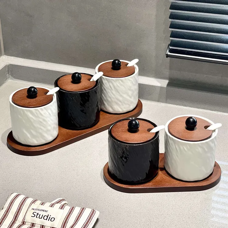 陶瓷调料盒套装法式轻奢厨房家用调味罐子盐罐新款佐料收纳盒全套