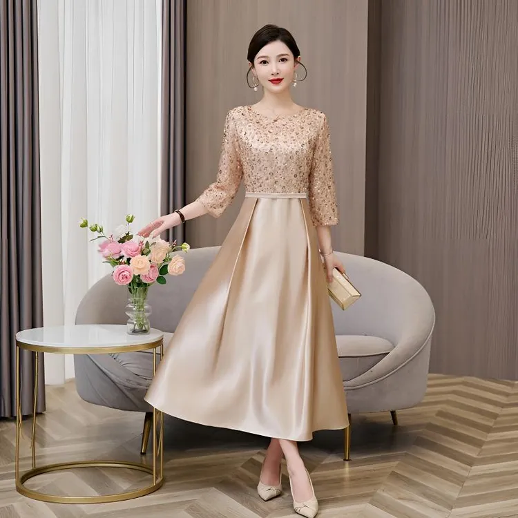 高端妈妈婚宴礼服平时可穿2025新款年轻高贵喜婆婆敬酒服连衣裙女