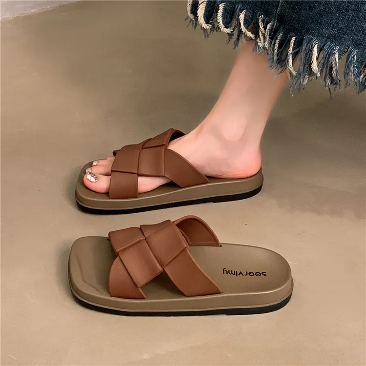 女士拖鞋夏季夏天女款2025新款爆款网红洋气外出外穿百搭防滑凉拖