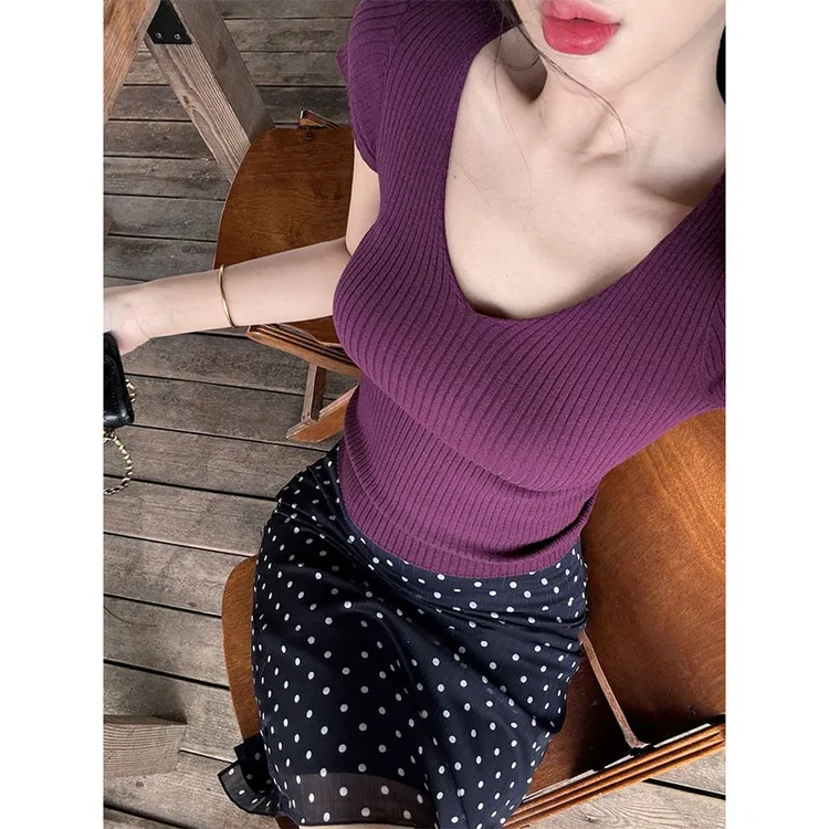 紫色V领正肩冰丝针织短袖T恤女夏季2025新款修身显瘦短款纯色上衣