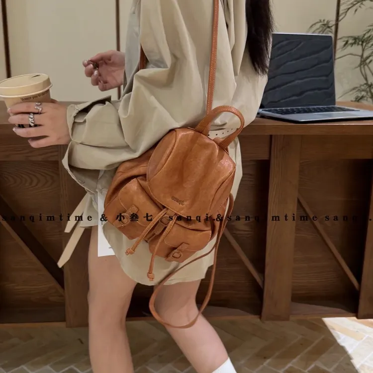 小叁柒韩系双肩包搭扣甜美背包简约风双肩包百搭便携女包2693