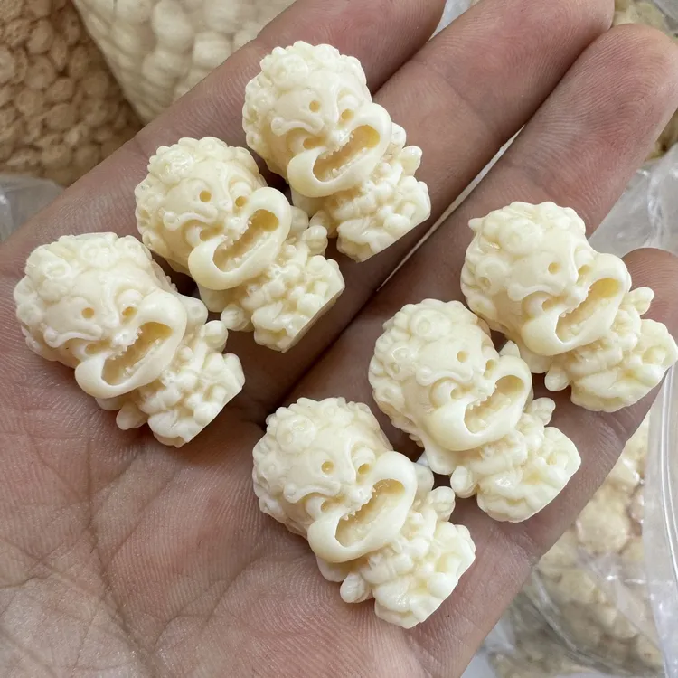 象牙果雕刻配珠大黑天DIY菩提果手串超萌可爱配饰尺寸为16*26mm