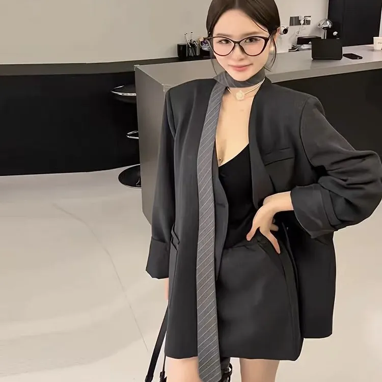 早秋套装女韩版通勤气质高级感廓形西装外套半身裙两件套