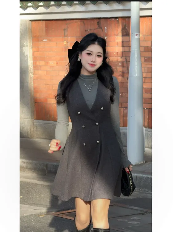 【时光切片】秋冬高级感显瘦气质半高领针织打底衫背心裙两件套