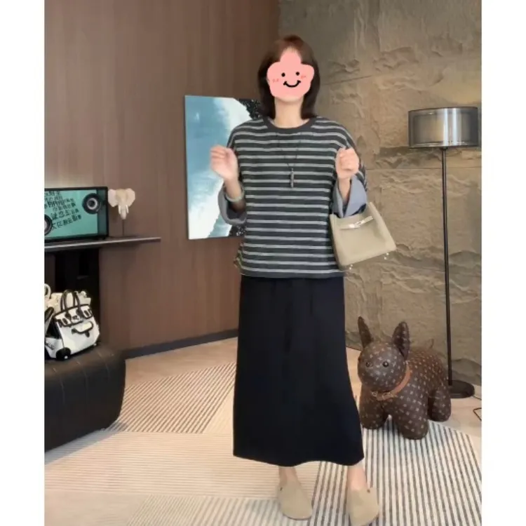 【翻袖条纹卫衣】休闲时尚百搭上衣+休闲百搭减龄裙子LK2506903