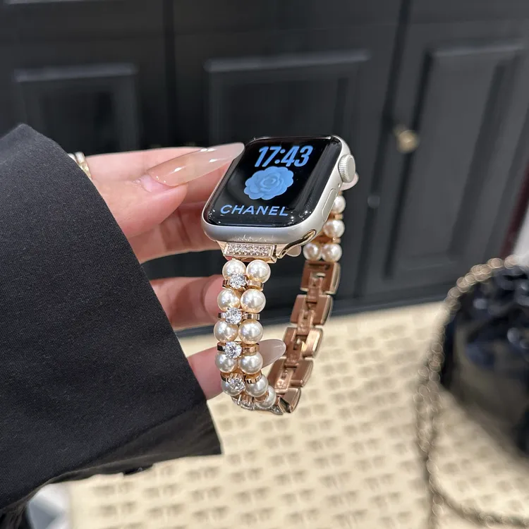 适用苹果Applewatchs11手表带高级金属不锈钢珍珠链iWatch1098765