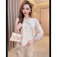  【月半湾】重工钉珠显瘦气质宽松设计感上衣