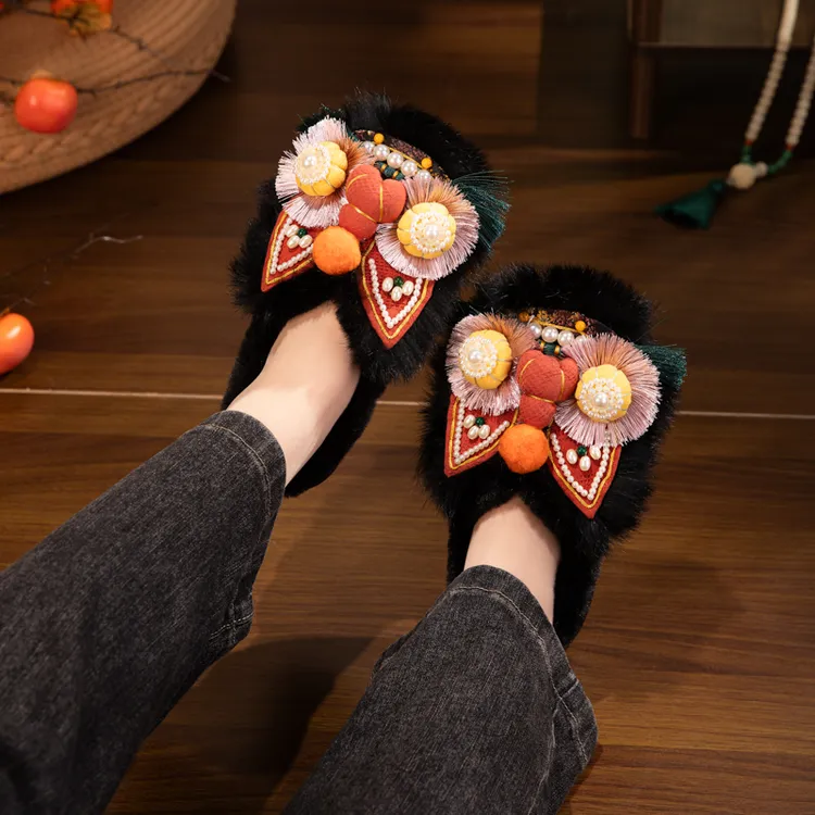 舞绣缘秋季新款虎头鞋女加绒保暖毛毛鞋配旗袍马面软底老北京布鞋