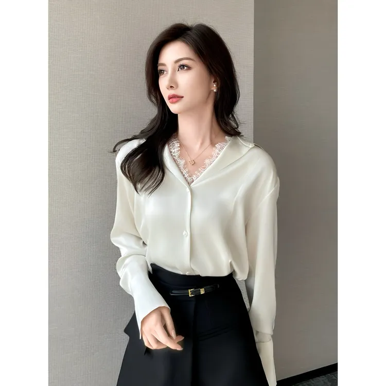 2025春新款蕾丝假两件衬衫轻奢气场强大小众杏色上衣缎面职业装女