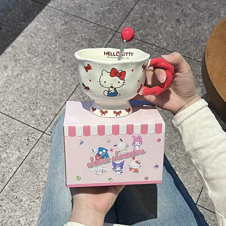 正版三丽鸥马克杯哈喽kitty杯子陶瓷库洛米水杯女家用儿童早餐杯