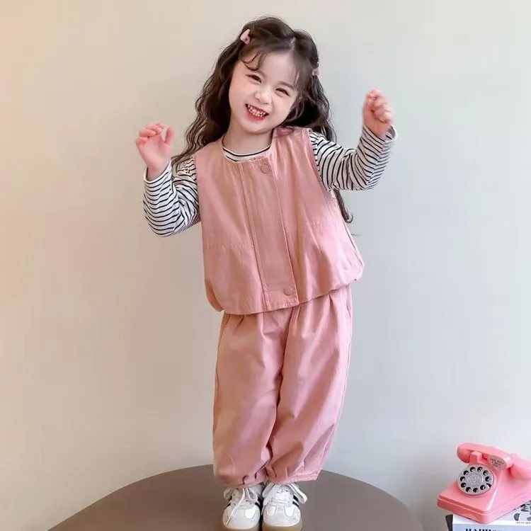 女童春秋装套装春秋2025新款韩系洋气秋季时髦女孩宝宝儿童三件套