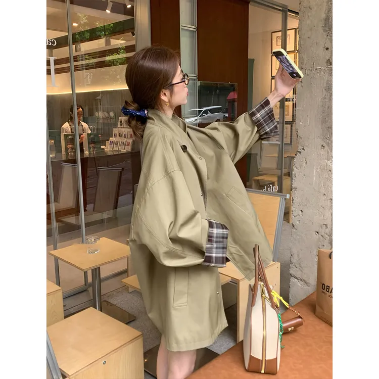 风衣外套女2025秋季新款撞色气质单排扣短款小个子立领大衣F427