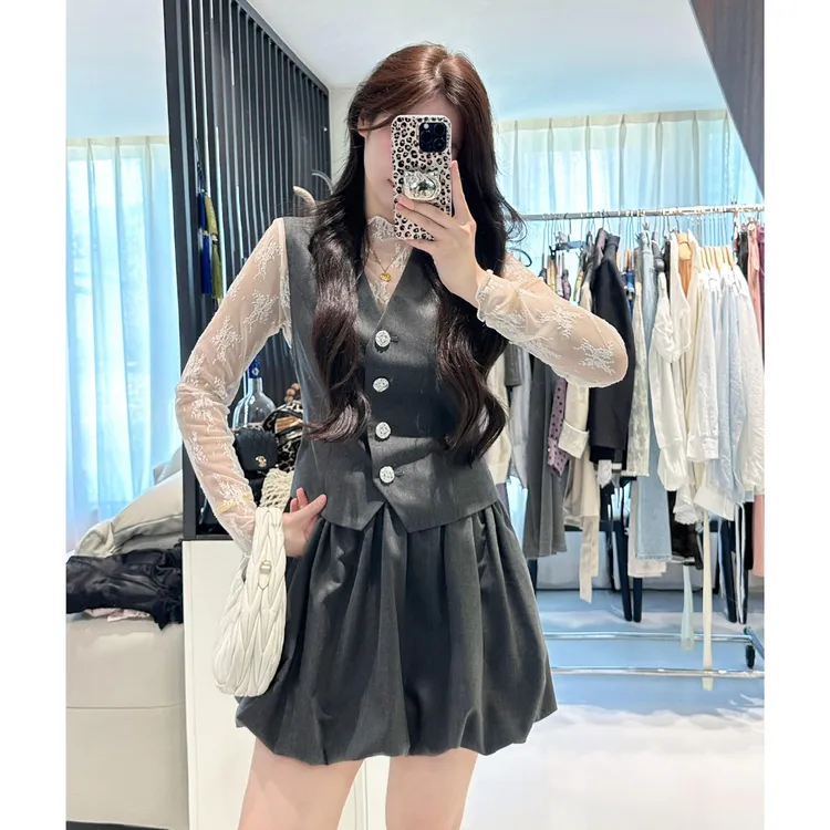 李潇洒【拉夫假日】微胖大码格雷灰V领马甲拼花苞裙秋假两件连衣裙