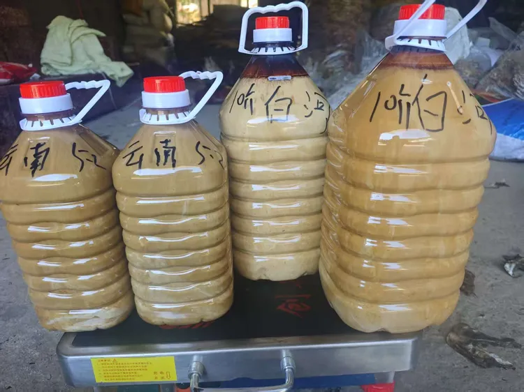 生漆过滤干净生漆土漆棺木土漆土漆棺材生漆油漆纯天然土漆大漆