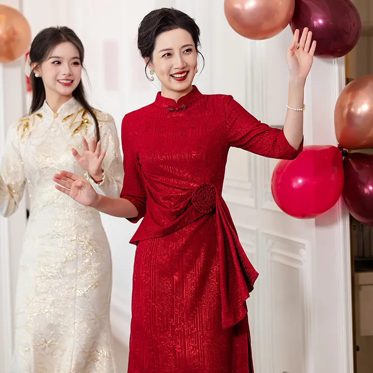 新中式喜婆婆婚宴礼服装2025新款高级感红色连衣裙婚礼旗袍大码女