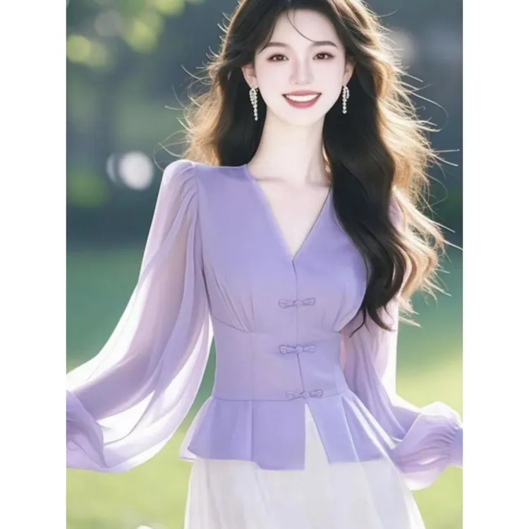 今年流行2025年新中式国风v领盘扣衬衫女早春新款高级小众上衣女