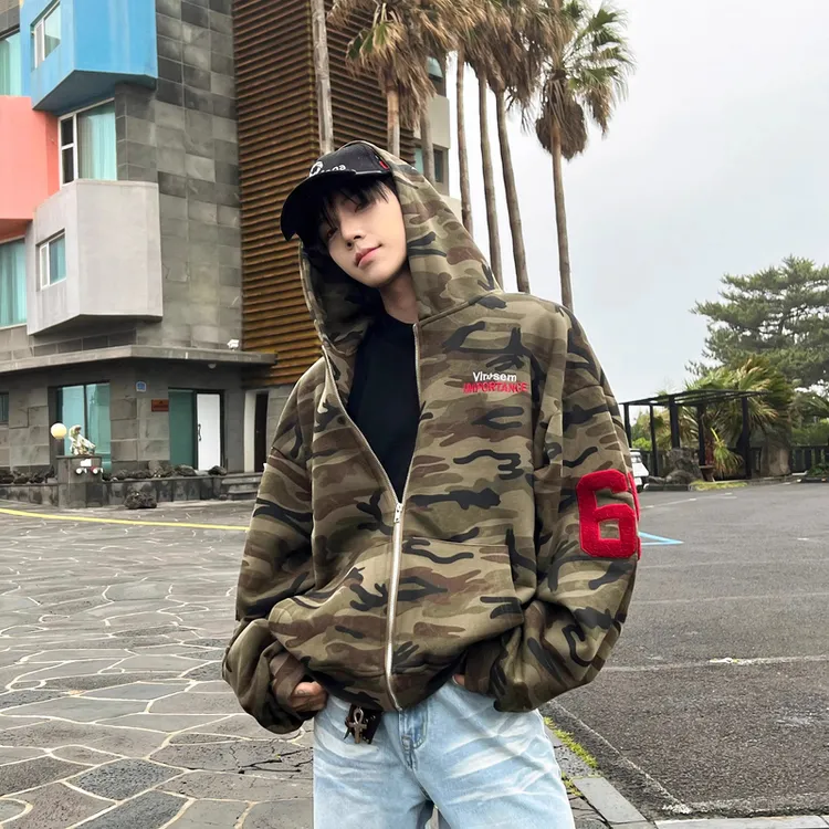 美式复古刺绣迷彩连帽卫衣男款秋冬加绒宽松百搭情侣小众休闲外套