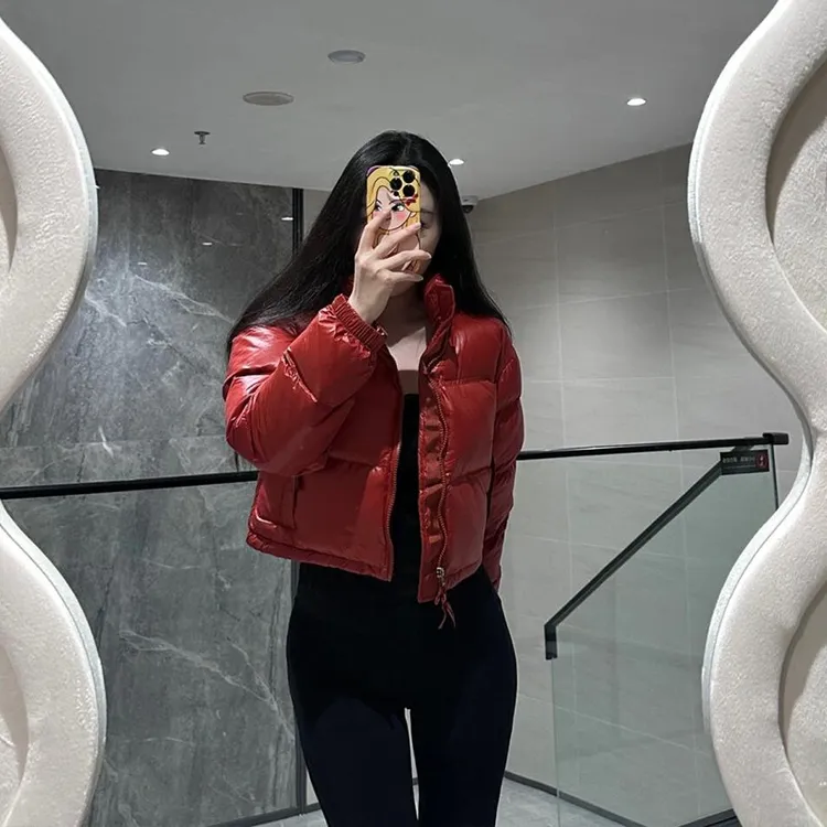 酒红色立领加厚棉衣棉服2025冬季时尚显瘦保暖百搭面包服短款外套